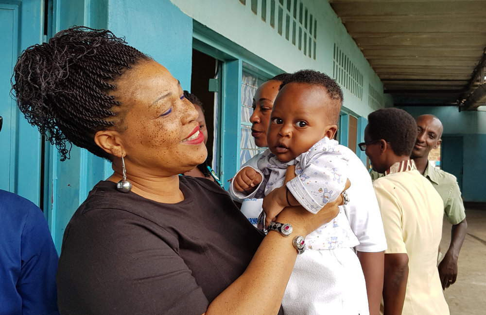 OSESG-B director Yewande Odia and colleagues visit an orphanage in Bujumbura on 10 December 2018. UN Photo/Napoleon Viban